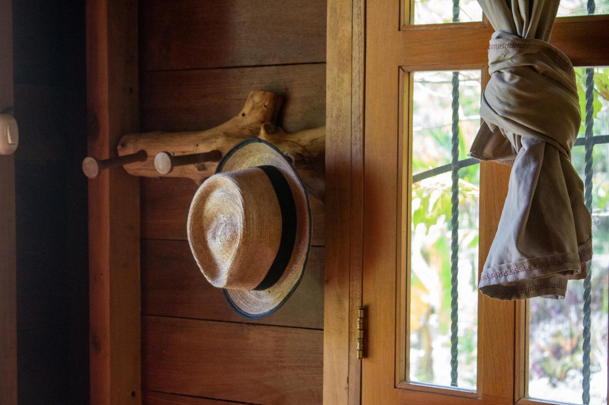 Alice Guesthouse El Remate Dış mekan fotoğraf
